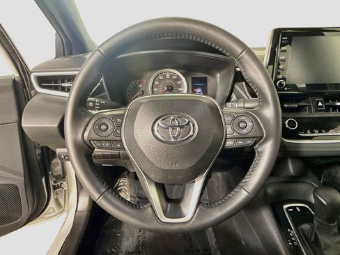 Used 2022 Toyota Corolla SE FWD image 13
