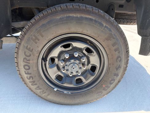 Used 2025 RAM 2500 Tradesman AWD/4WD image 35
