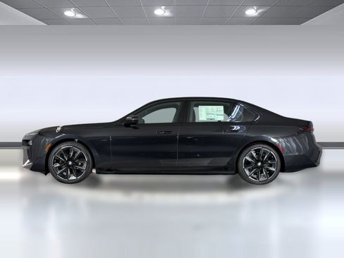 New 2026 BMW i7 eDrive50 w/ M Sport Package RWD image 2