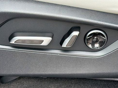 Used 2023 Acura MDX SH-AWD w/ Technology Package image 27