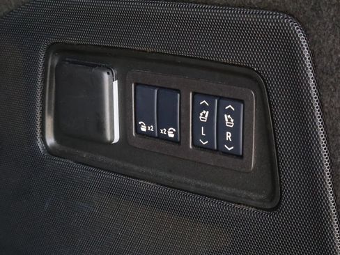 Used 2024 Cadillac Escalade Sport w/ LPO, ONYX Package AWD/4WD image 30