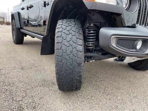 Used 2021 Jeep Gladiator Mojave w/ Cold Weather Group image 17