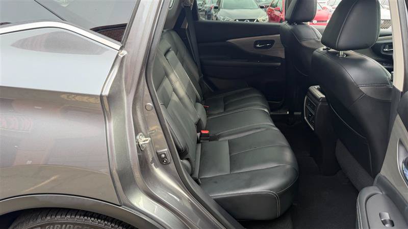 Used 2016 Nissan Murano Platinum w/ Platinum Technology Package AWD/4WD image 9