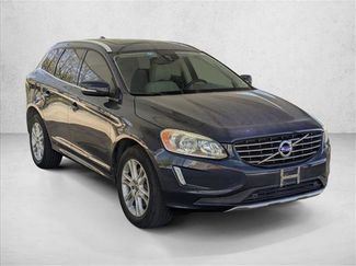 Used 2015 Volvo XC60 T5 Premier w/ Proximity Package video 3