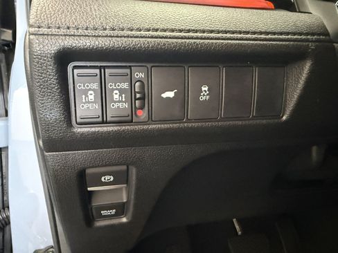 Used 2025 Honda Odyssey Sport-L image 23