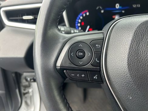 Used 2022 Toyota Corolla XSE image 17