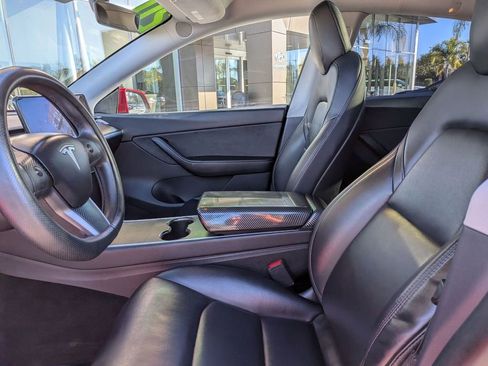 Used 2020 Tesla Model Y Performance image 15