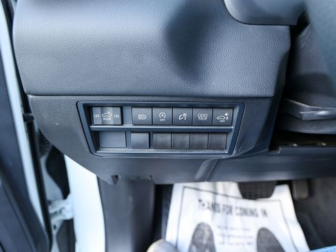 Used 2025 Toyota Tundra Limited image 19