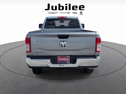 Used 2024 RAM 3500 Big Horn image 3