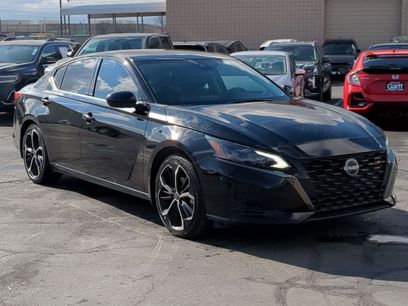 Used 2024 Nissan Altima 2.5 SR