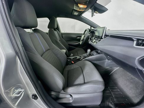 Used 2020 Toyota Corolla SE FWD image 29