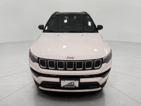 Used 2023 Jeep Compass Limited w/ Elite Group AWD/4WD image 13