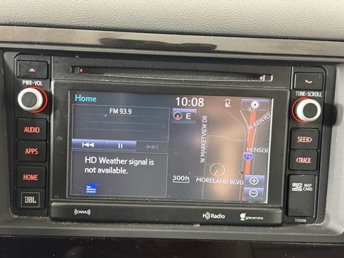 Used 2019 Toyota Sequoia Limited w/ Safety & Convenience Package image 9