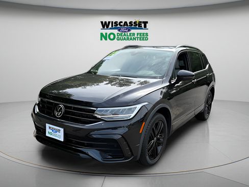 Used 2022 Volkswagen Tiguan SE R-Line AWD/4WD image 16