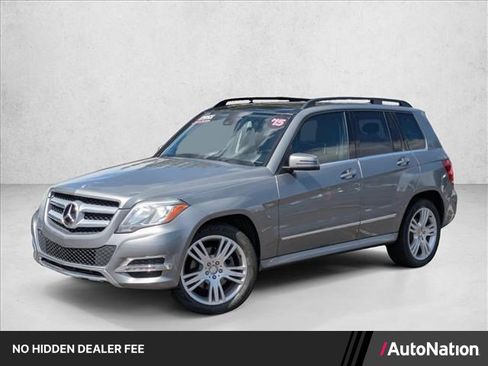 Used 2015 Mercedes-Benz GLK 350 4MATIC image 1