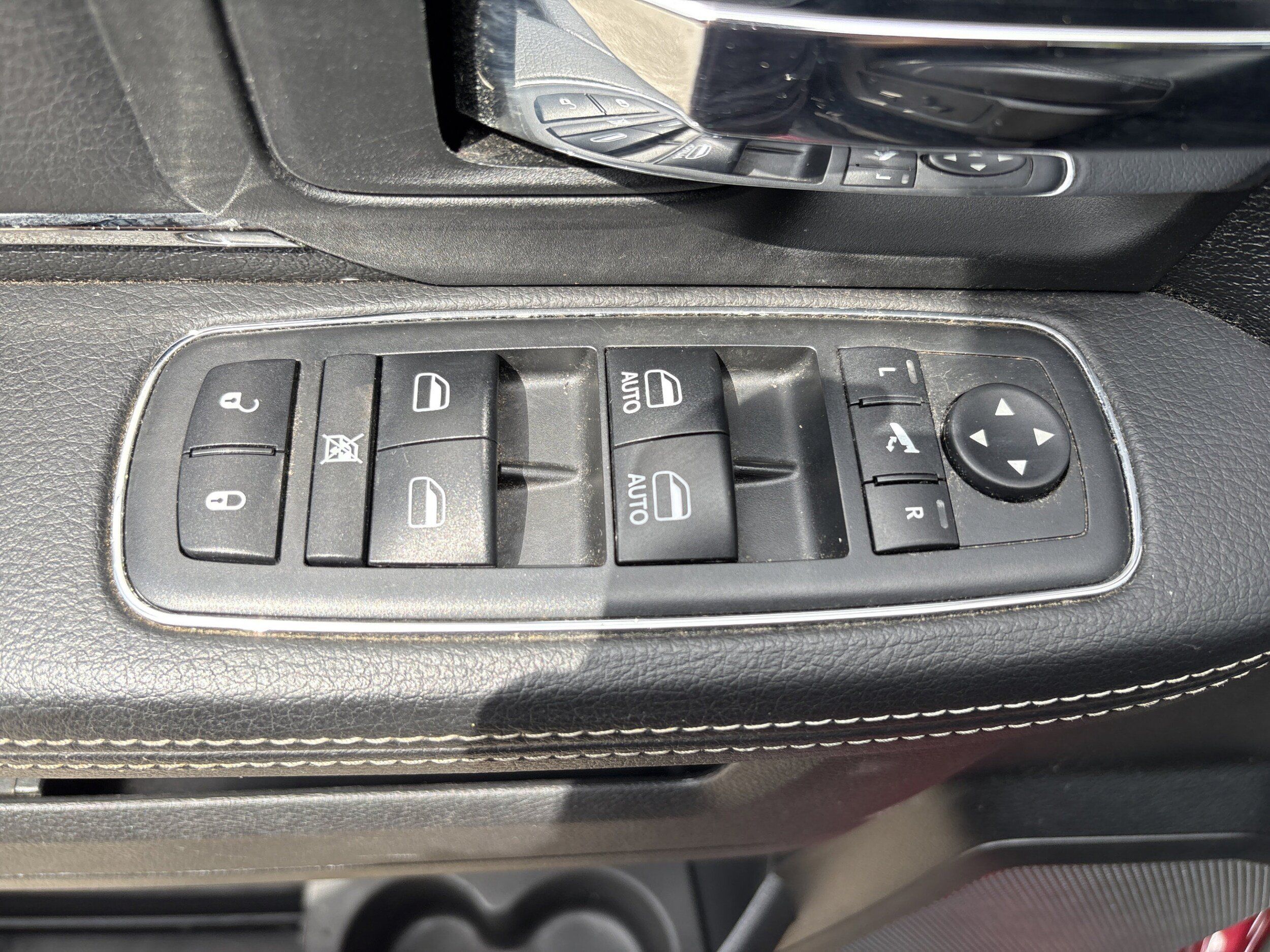 Used 2018 RAM 1500 Sport w/ Convenience Group AWD/4WD image 23