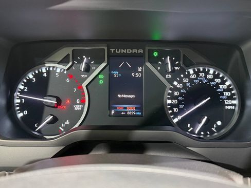 Used 2025 Toyota Tundra SR5 AWD/4WD image 23