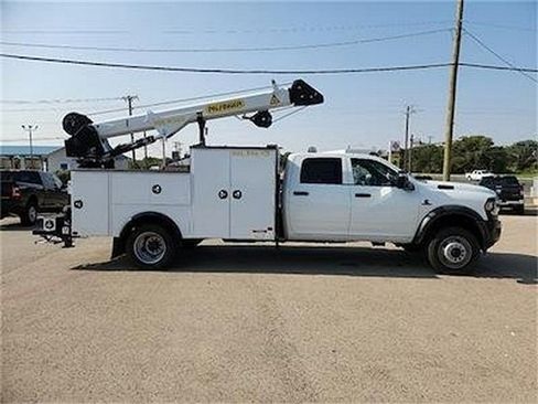 New 2024 RAM 5500 Tradesman image 6