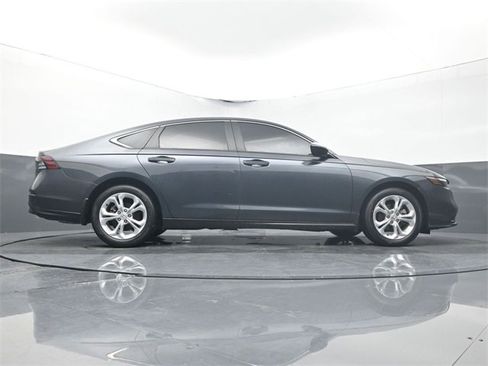 Used 2024 Honda Accord LX image 12