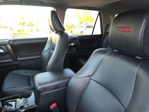 Used 2021 Toyota 4Runner TRD Off-Road Premium image 11