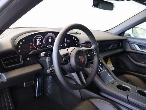 New 2025 Porsche Taycan RWD image 4