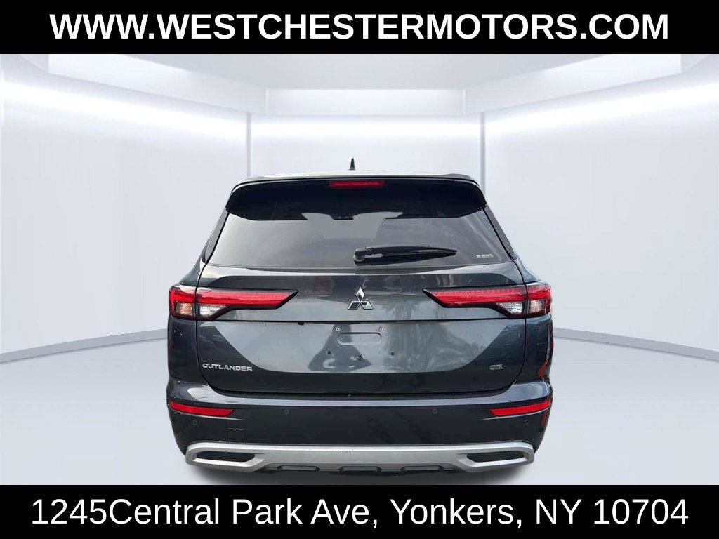 Used 2024 Mitsubishi Outlander SE Black Edition AWD/4WD image 5