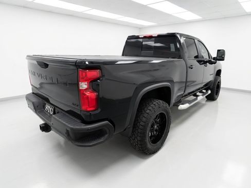Used 2021 Chevrolet Silverado 2500 LTZ w/ LTZ Plus Package AWD/4WD image 4