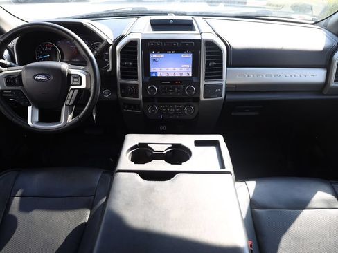Used 2019 Ford F350 Lariat w/ Lariat Ultimate Package AWD/4WD image 18