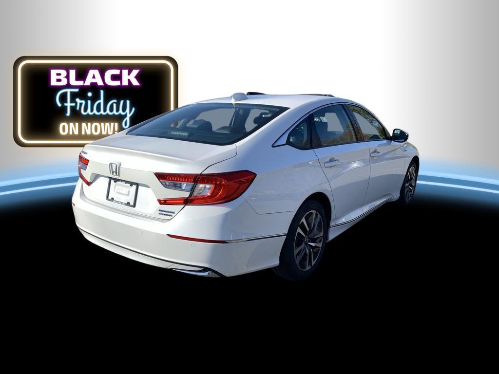 Used 2020 Honda Accord Touring image 3