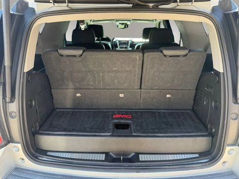 Used 2019 GMC Yukon SLT w/ Open Road Package RWD image 11