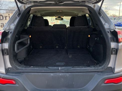 Used 2014 Jeep Cherokee Latitude image 5
