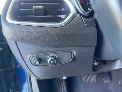 Used 2023 Chevrolet Equinox LT w/ Driver Convenience Package FWD image 37