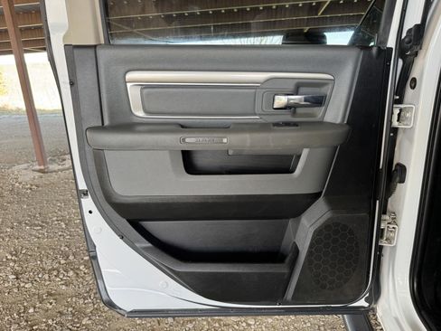 Used 2019 RAM 1500 Lone Star image 25