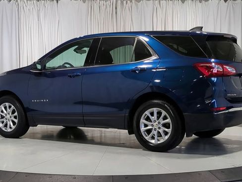 Used 2020 Chevrolet Equinox LT w/ Driver Convenience Package FWD image 8