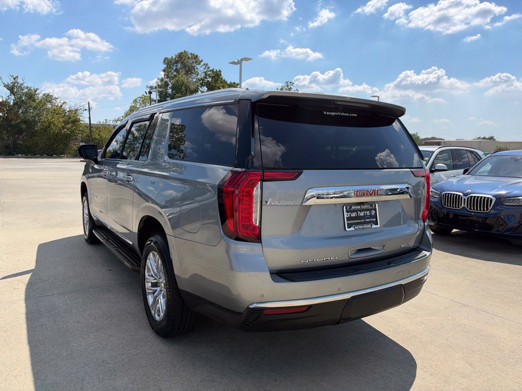 Used 2023 GMC Yukon XL SLT w/ SLT Luxury Package RWD image 3