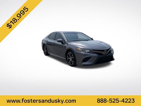 Used 2018 Toyota Camry SE FWD image 7
