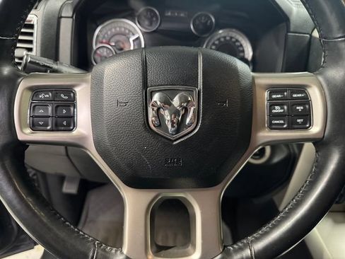 Used 2016 RAM 1500 Laramie w/ Convenience Group AWD/4WD image 21