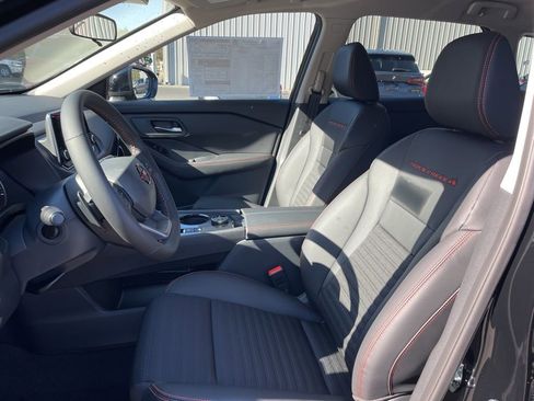 New 2026 Nissan Rogue SV AWD/4WD image 16