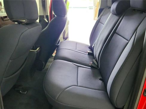 Used 2019 Toyota Tacoma SR5 image 28