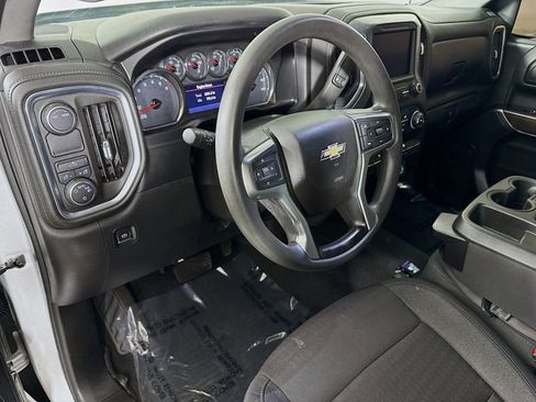 Used 2020 Chevrolet Silverado 1500 LT image 21