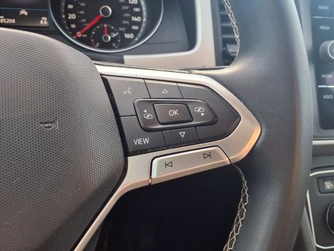 Used 2021 Volkswagen Atlas SE FWD image 15