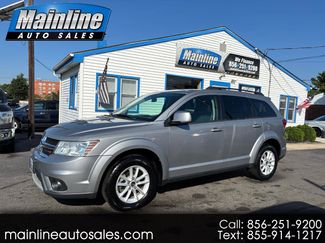 Used 2015 Dodge Journey SXT w/ Flexible Seating Group image 1