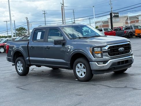 Used 2023 Ford F150 XLT AWD/4WD image 2