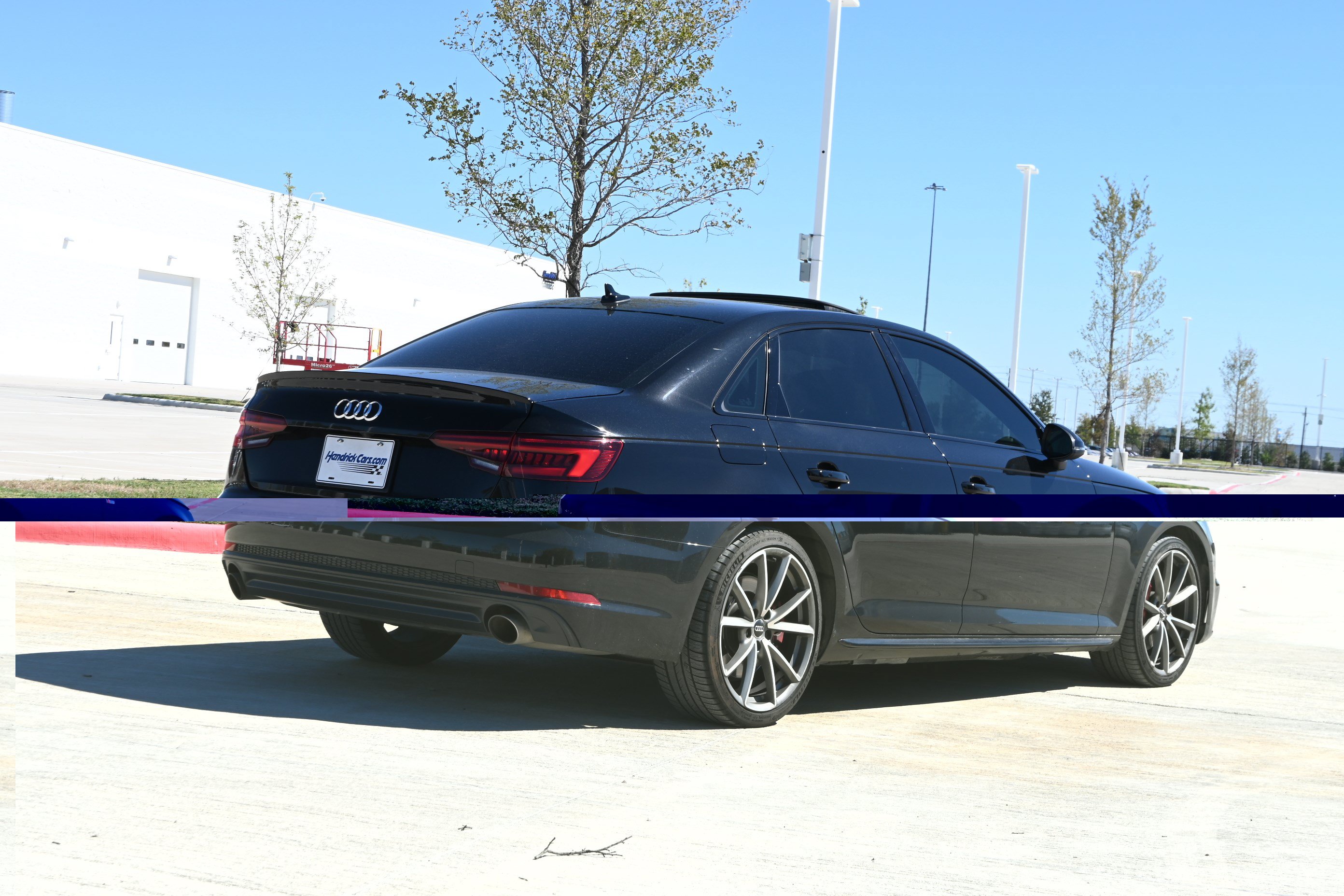 Used 2018 Audi A4 2.0T Premium Plus w/ Premium Plus Package AWD/4WD image 8