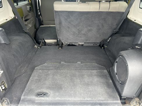 Used 2008 Jeep Wrangler Unlimited Sahara AWD/4WD image 17