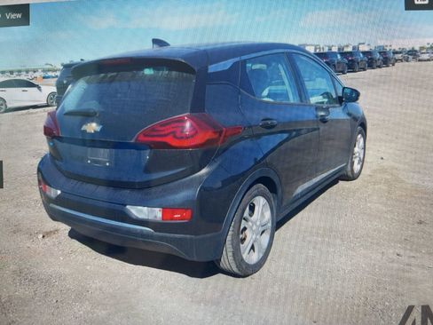 Used 2018 Chevrolet Bolt LT image 5