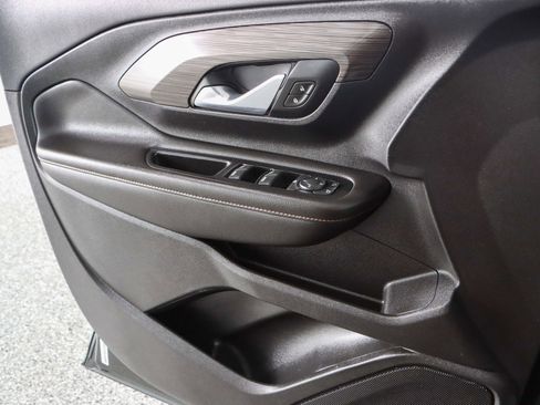 Used 2020 GMC Terrain SLT image 20