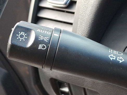 Used 2010 Nissan Altima 3.5 SR image 18