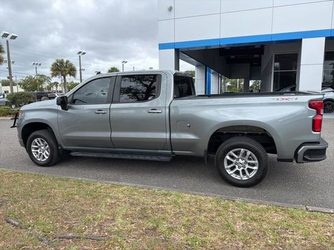Used 2023 Chevrolet Silverado 1500 RST AWD/4WD image 3
