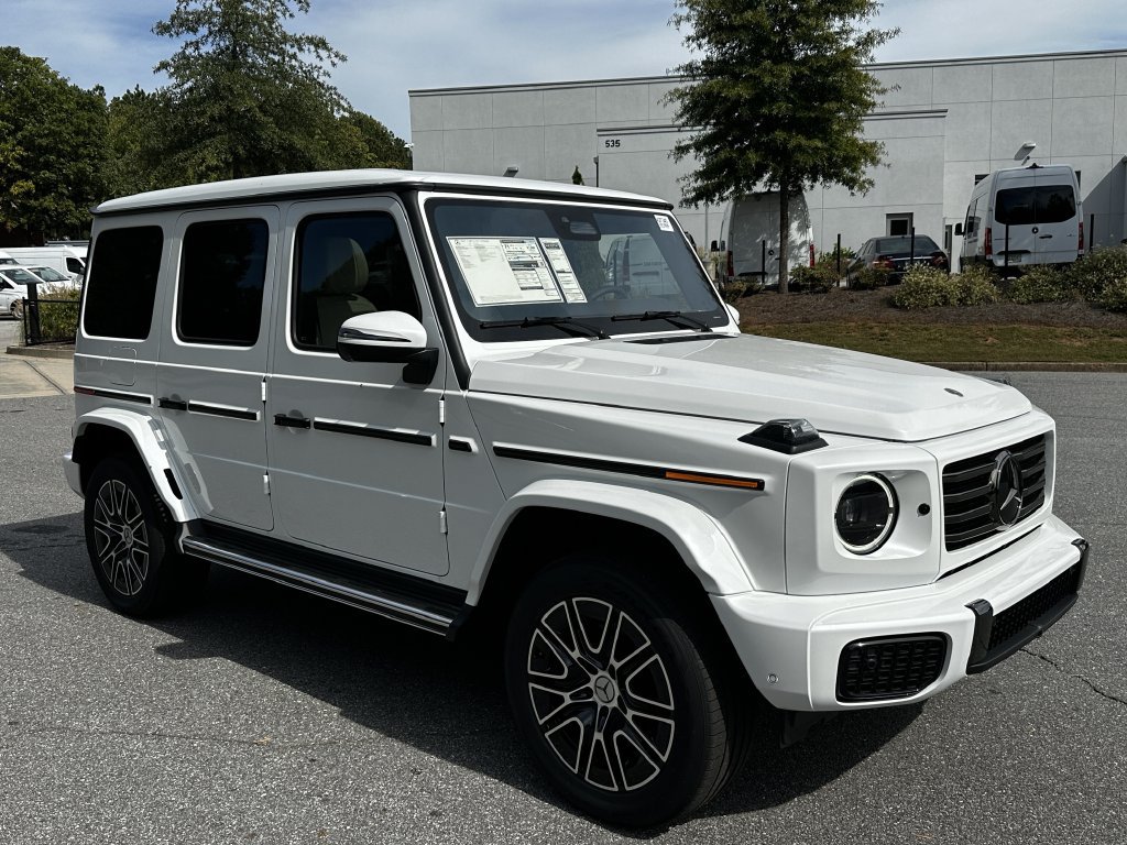New 2027 Mercedes-Benz G 580 e image 2
